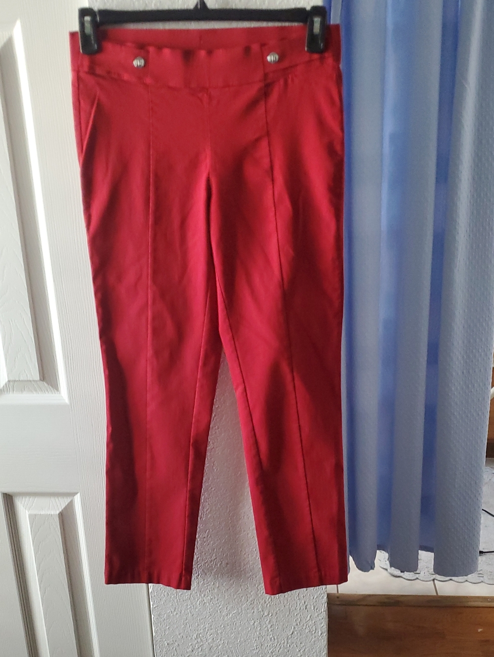 Rafaella Red Cropped Ponte Pants with Front Seams